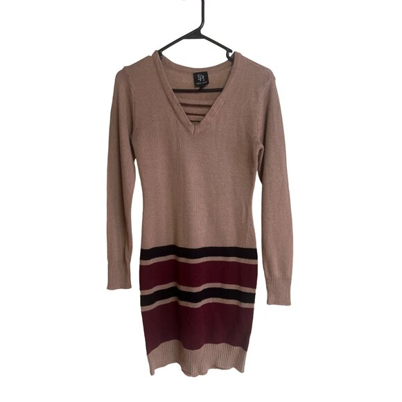 Derek Heart M Long Sleeve Color Block Cross Front Sweater Dress - Picture 1 of 7